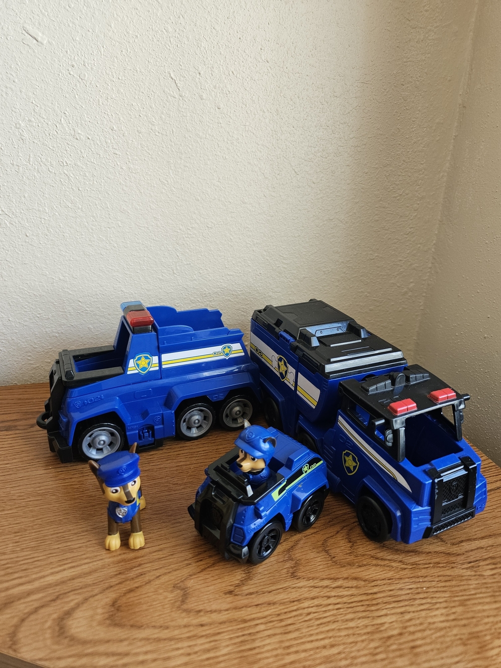 Paw Patrol Chase Lot Figure & Vehicles Police Rescue Blue Pup 4 Piece - Picture 2 of 13